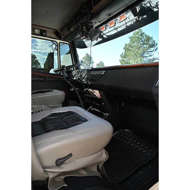 1997 Freightliner FL50 9 Speed U Shift Hauler Truck