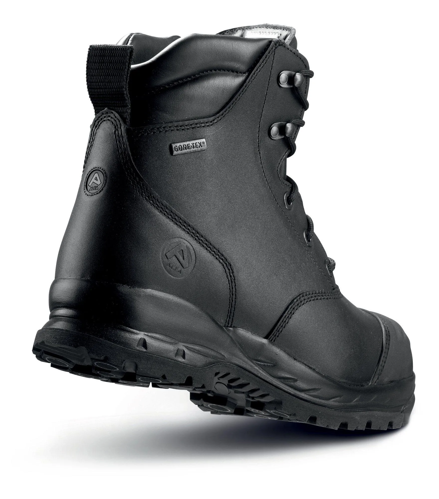 741 937 101 SKOLETT GTX VERN - Spacious wide boot - BLACK