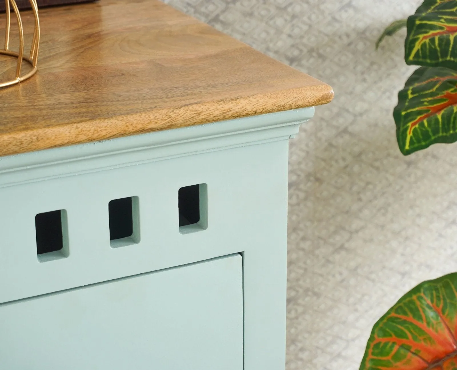 Alexandria Solid Wood Chest of Drawer- Five Drawer
