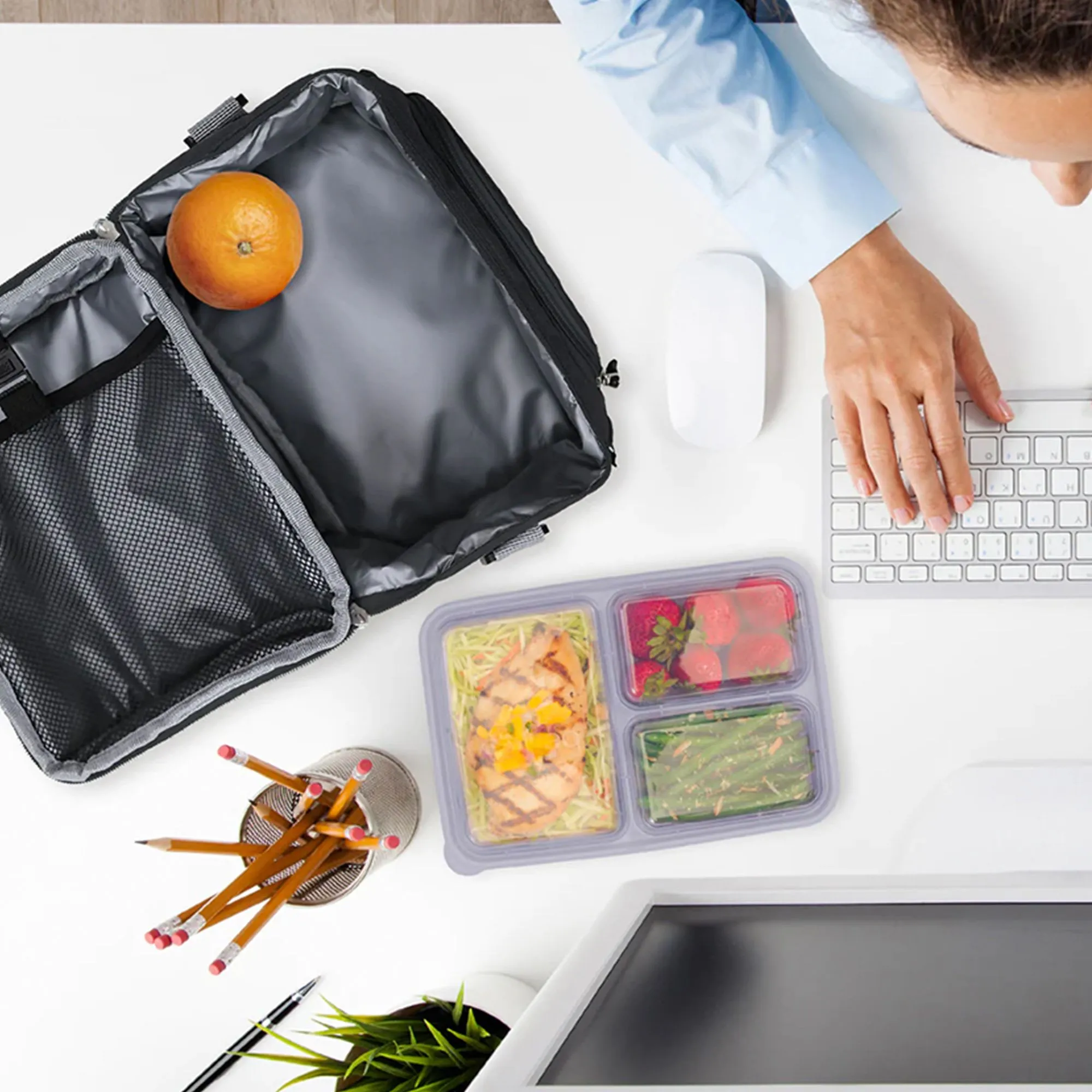Bentgo Deluxe Lunch Bag Carbon in Black