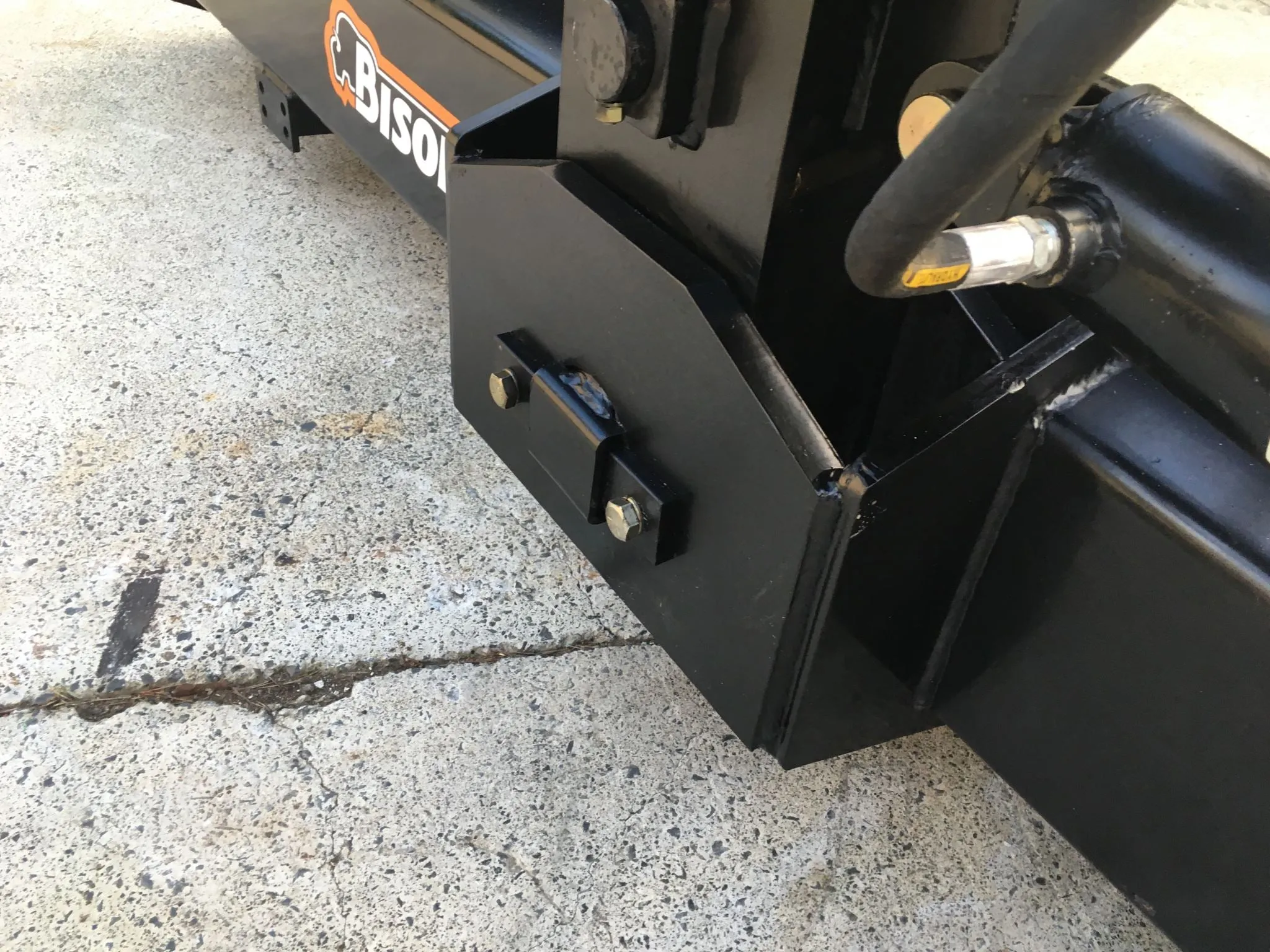 Bison NVHL300 XHD 10ft 160HP Hydraulic Grader Blade with wheel