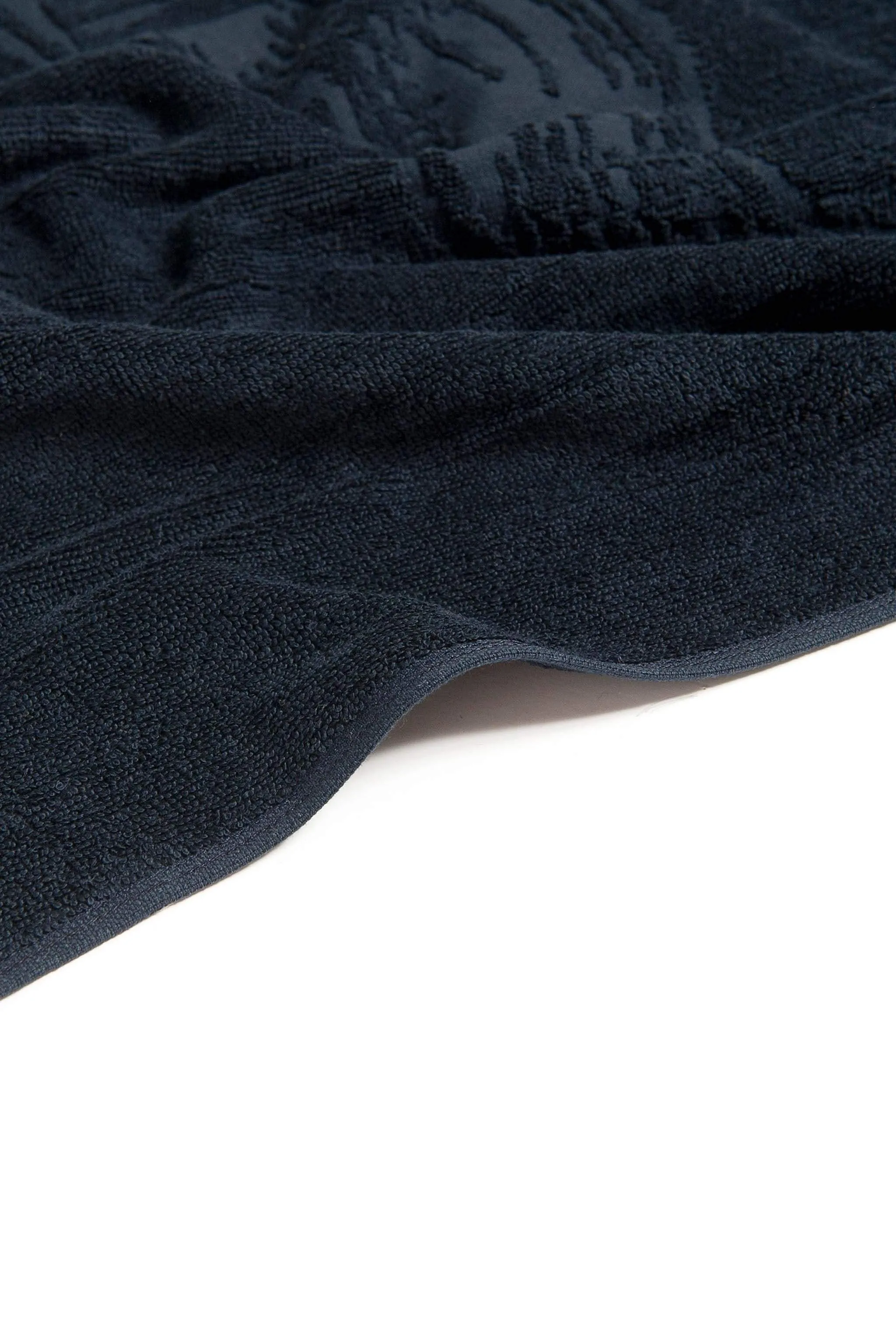 Black | Monochrome Beach Towel