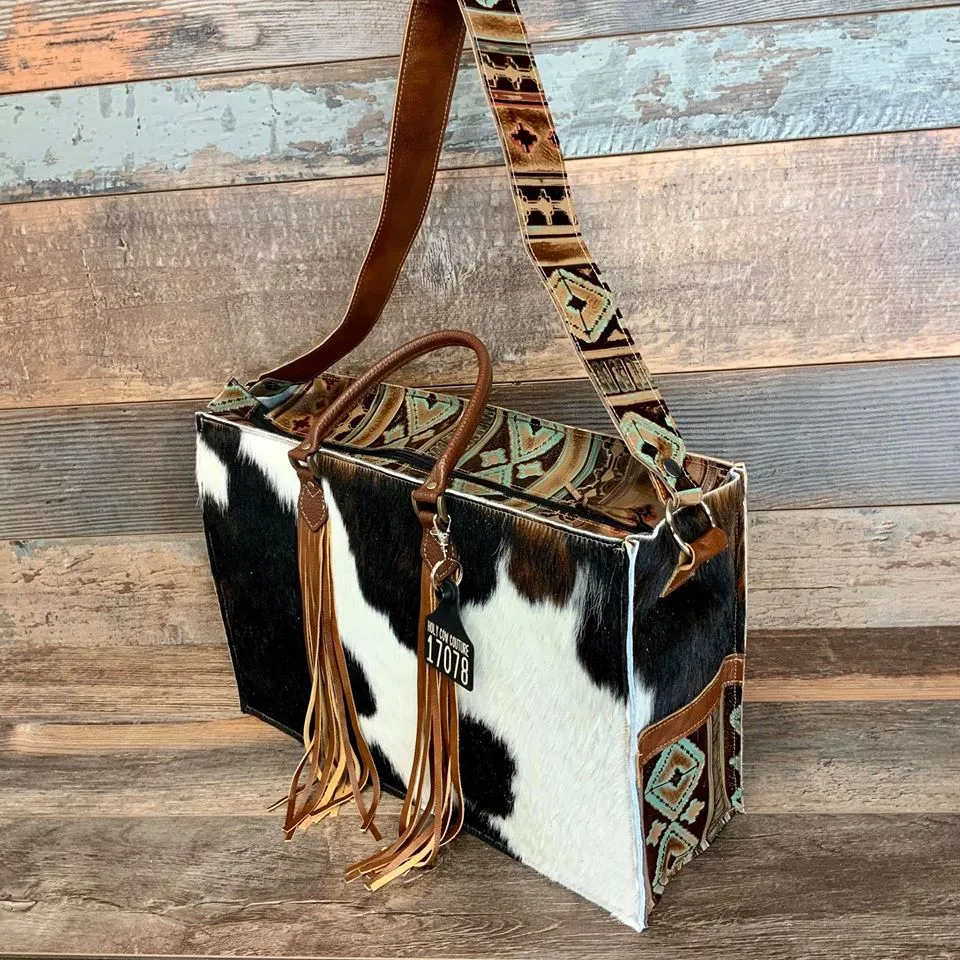 Get Outta Dodge Hybrid Tote - #17078