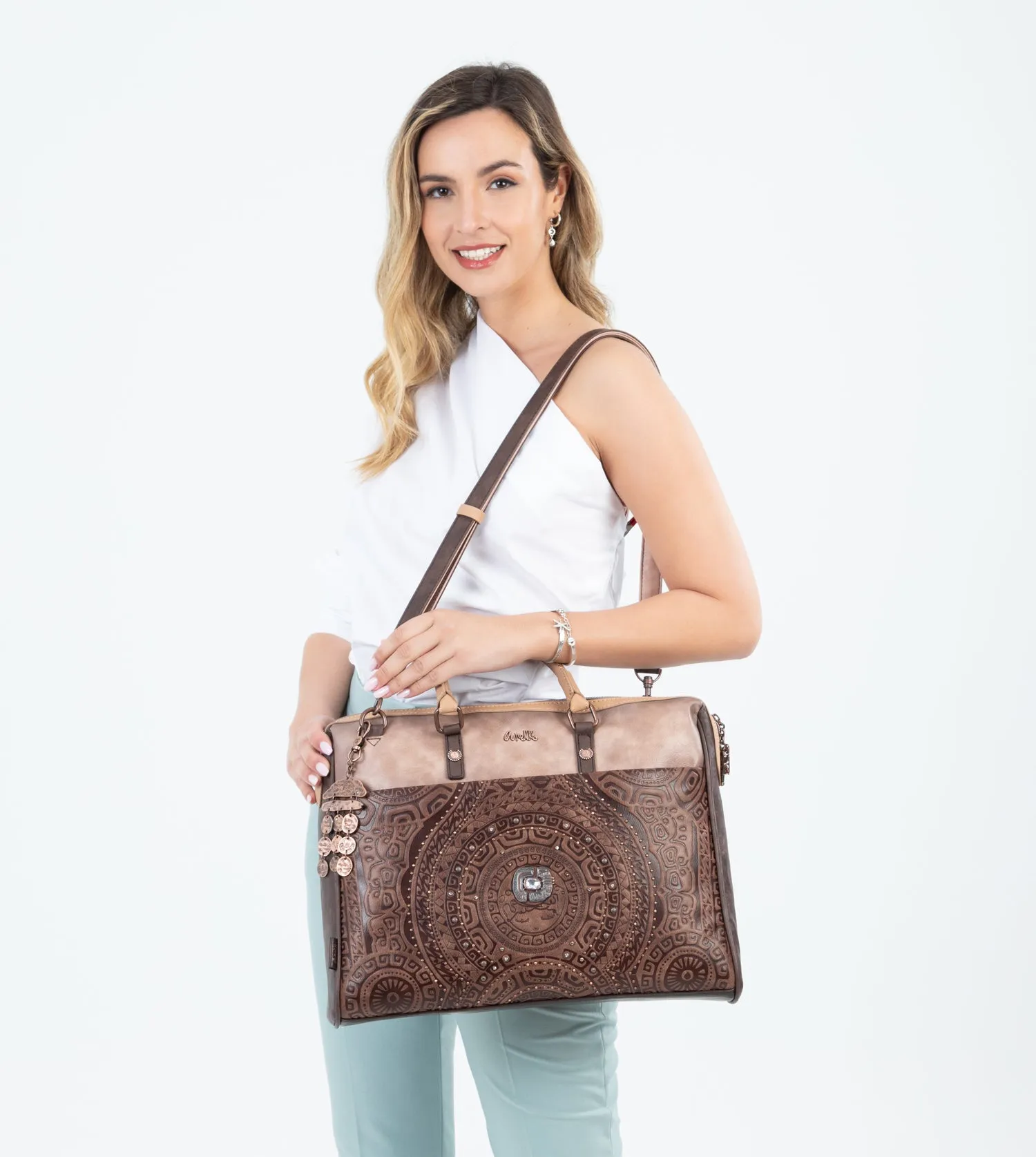 Ixchel briefcase