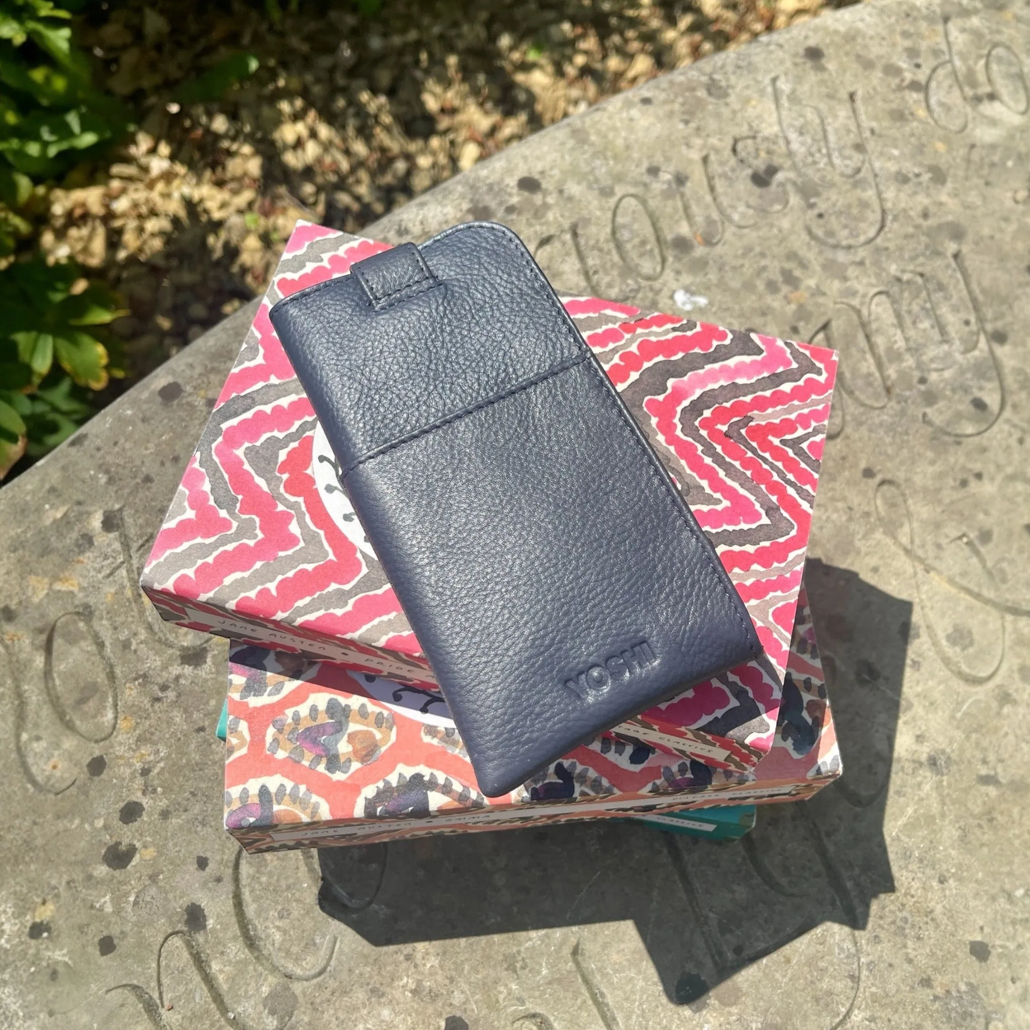 Jane Austen Bookworm Leather Glasses Case