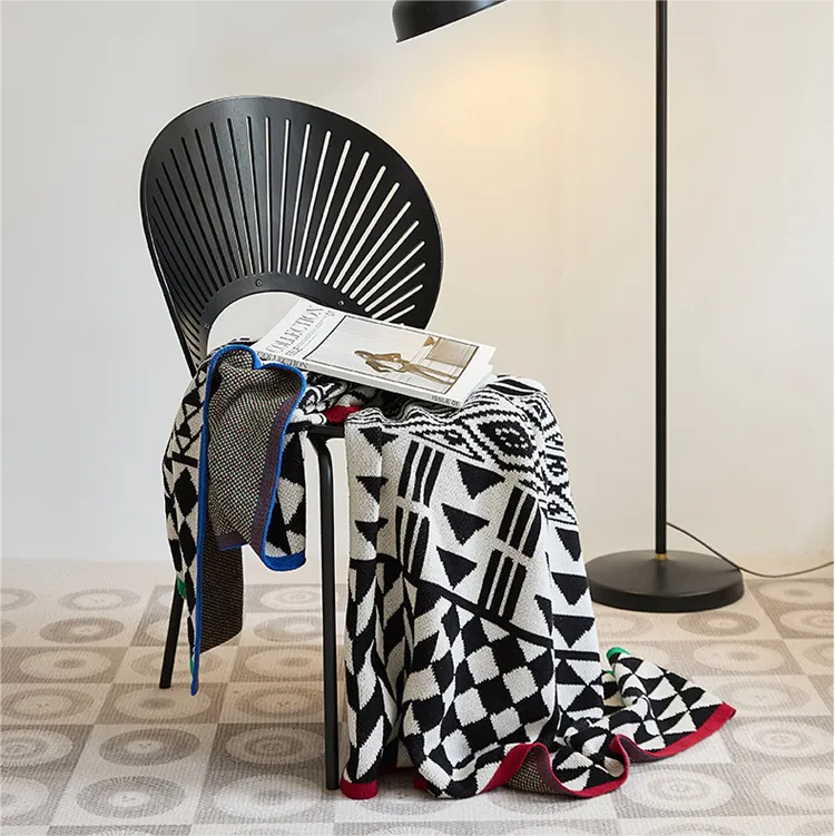 Knitted Geometric Pattern Throw Blanket