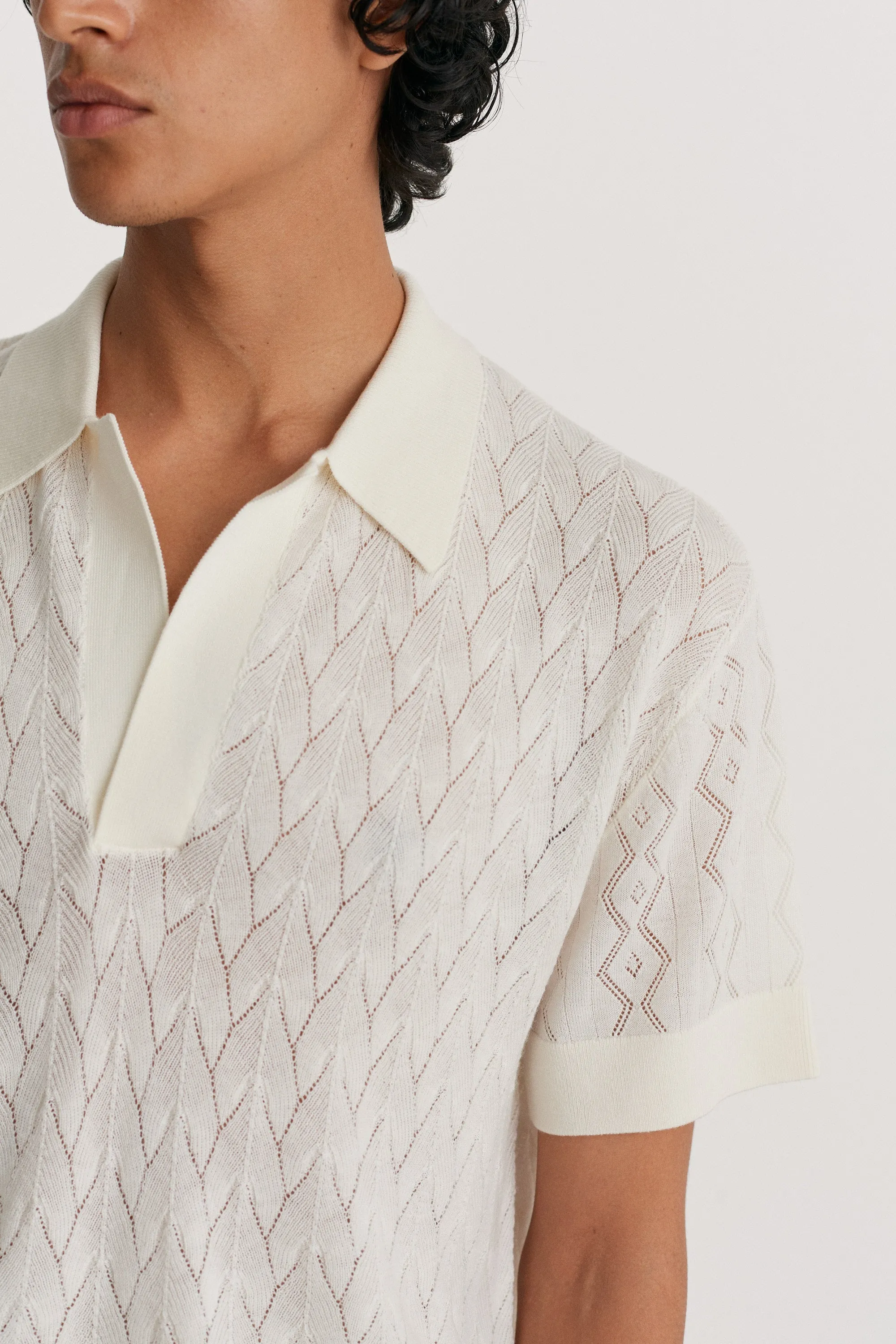 Lightweight Contrast Textured Polo