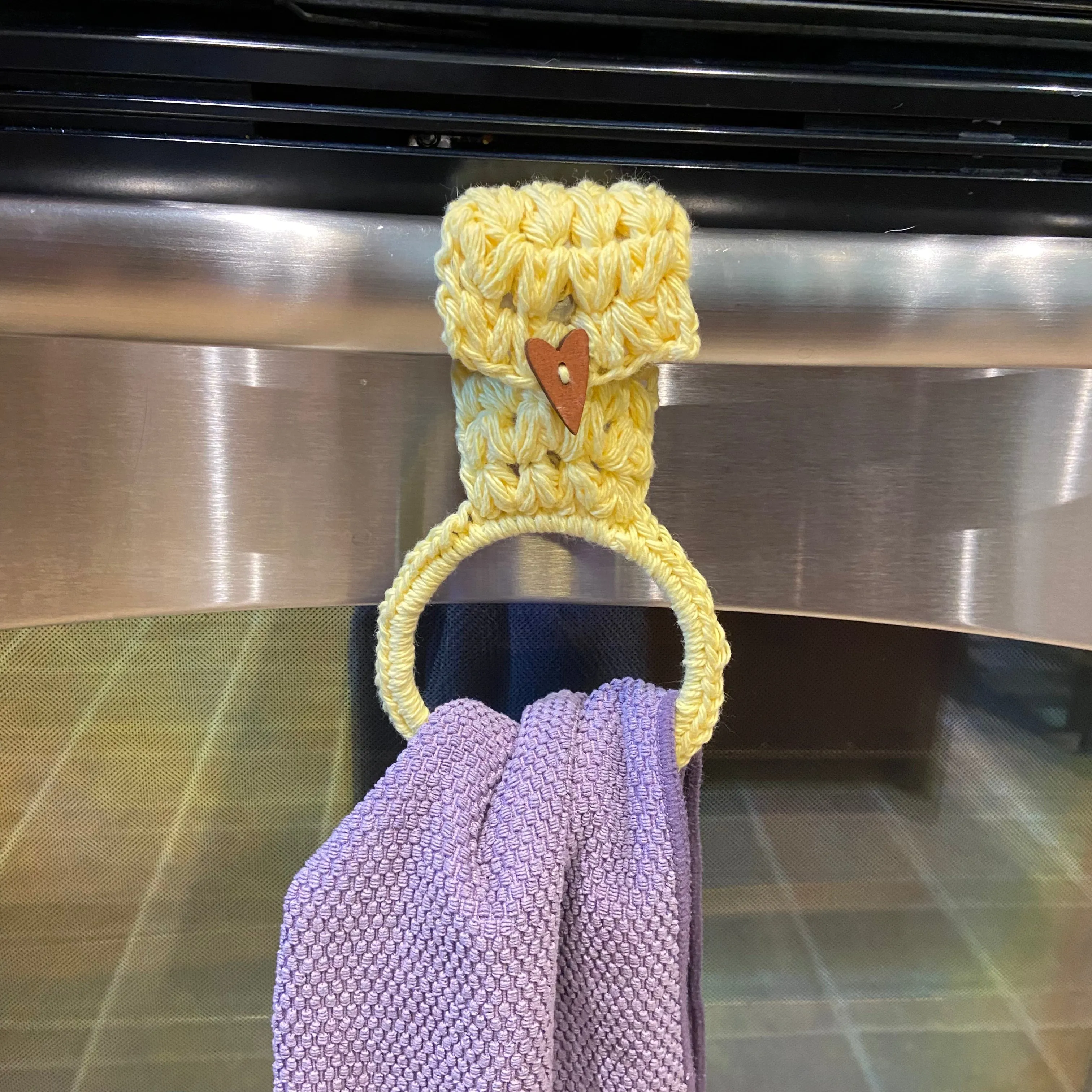 Meadow Towel Ring