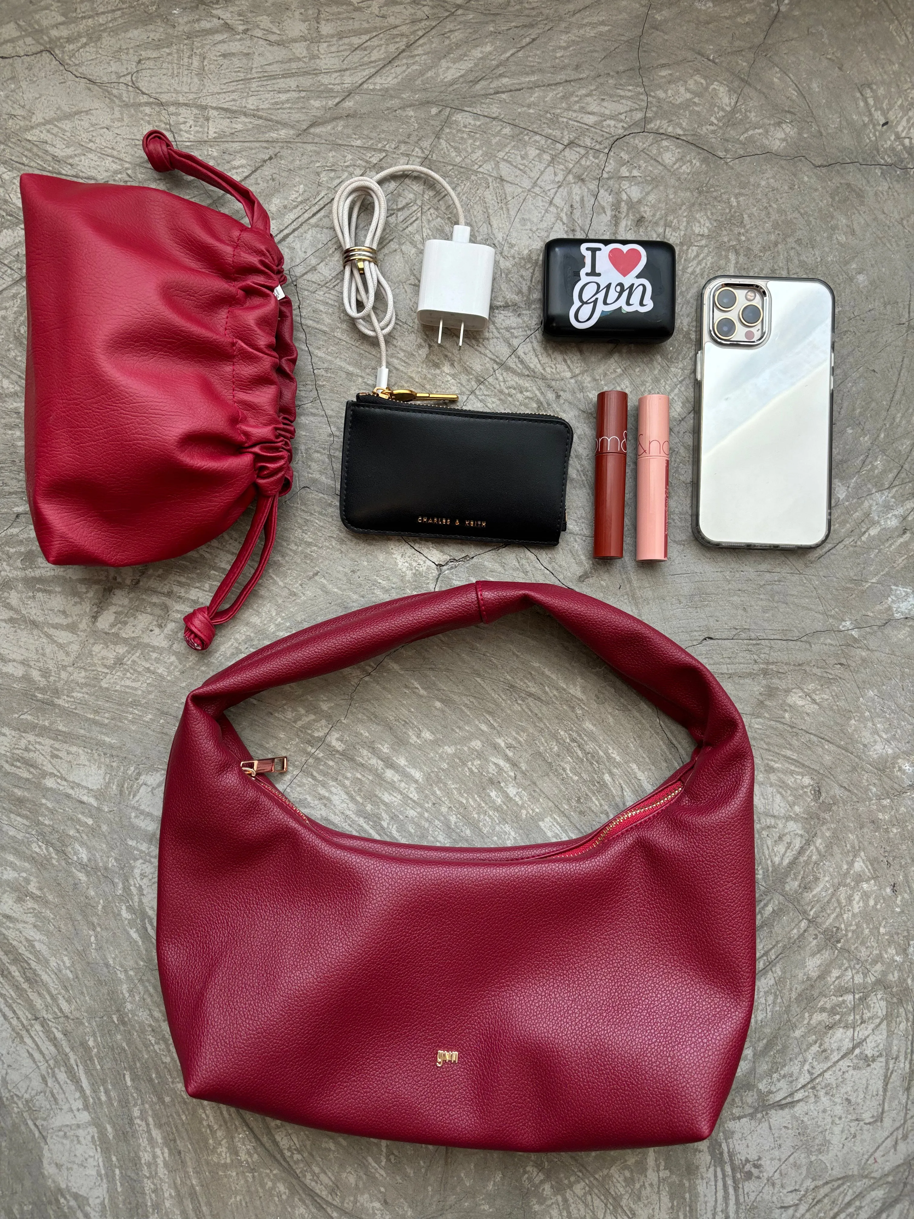 [ON HAND] Medium Hobo Bag in Sage (Light Pebbled)