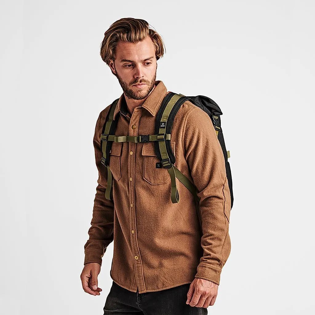 Roark "Passenger 2.0" 27L Bag - Black