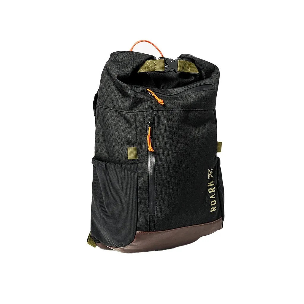 Roark "Passenger 2.0" 27L Bag - Black