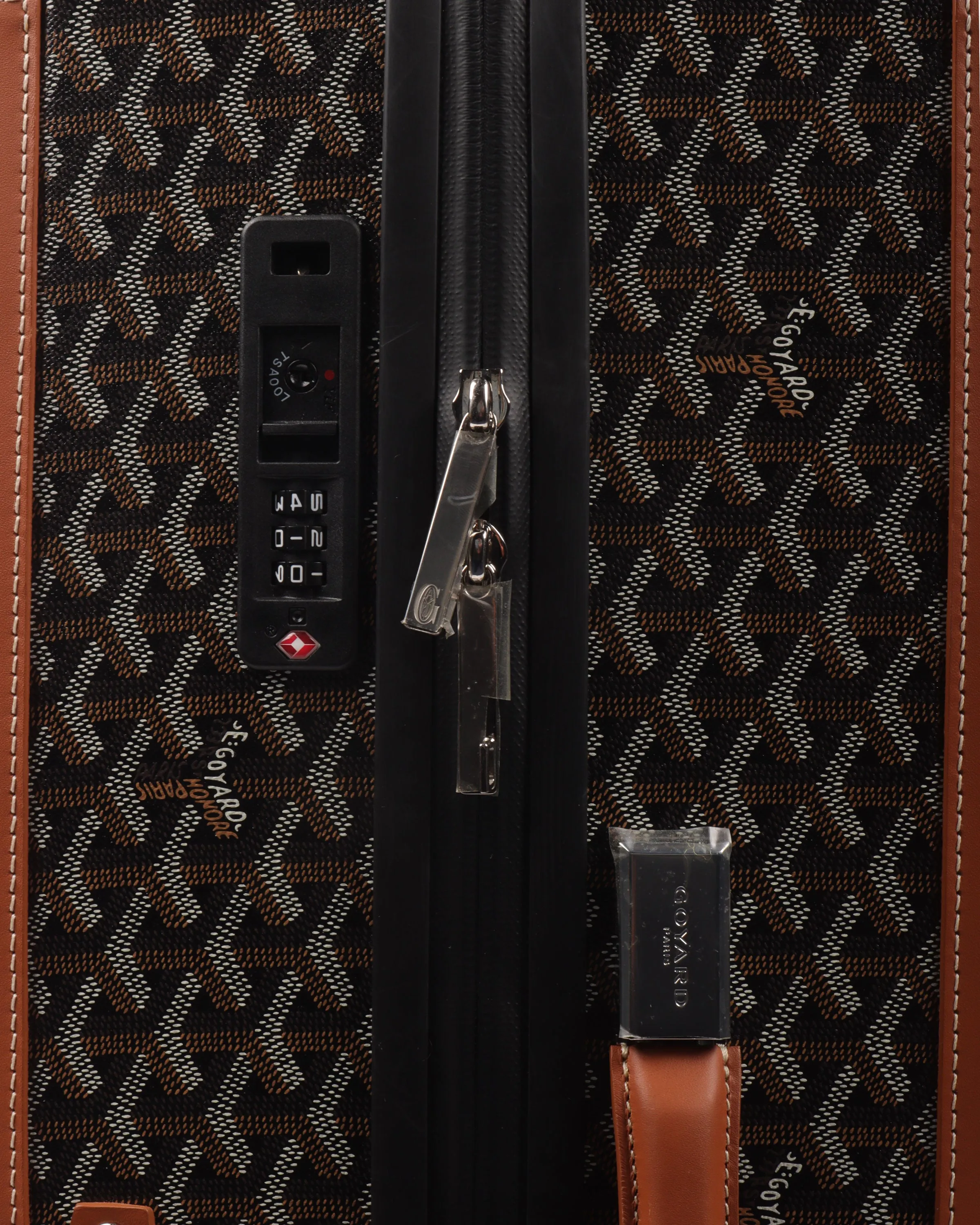Satolas GM Rolling Suitcase