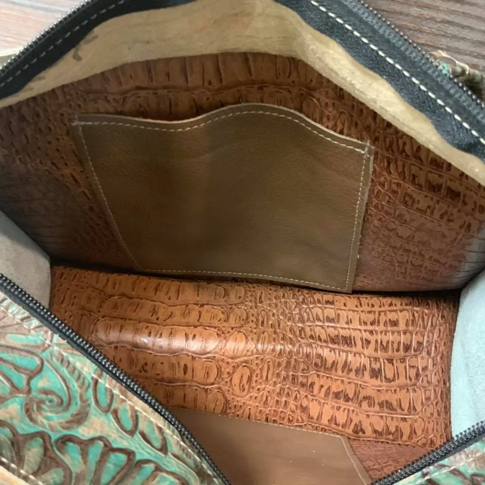 Small Town Tote -  #16688