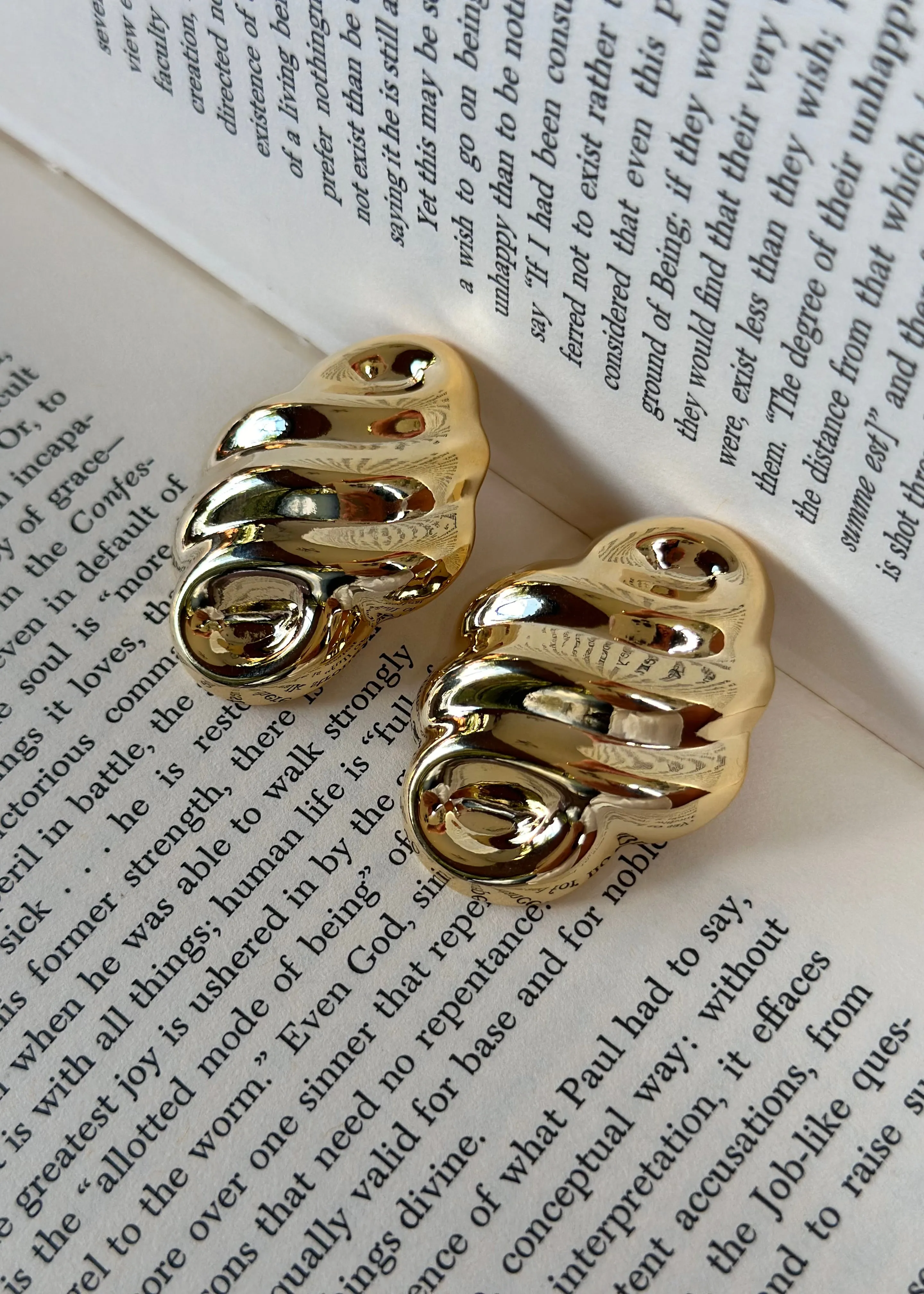 Tiana Earrings