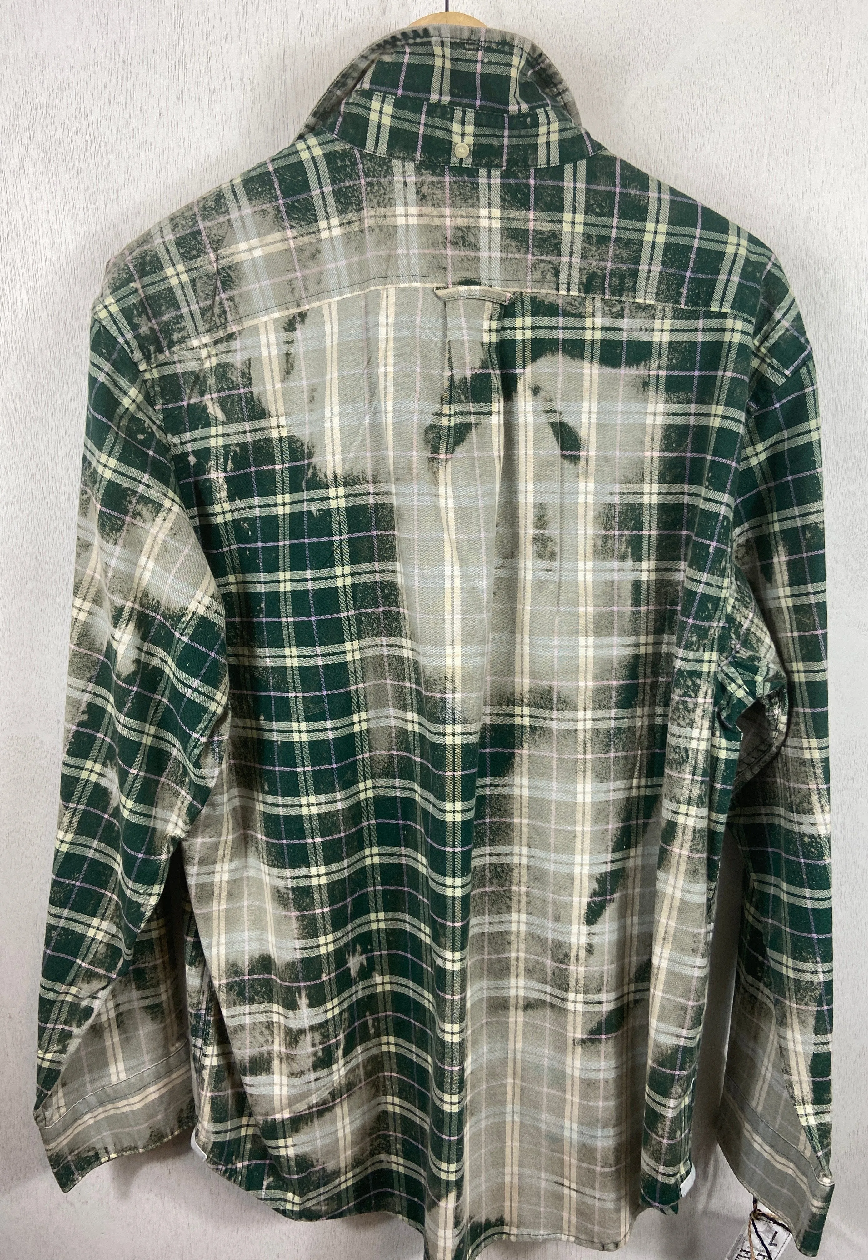 Vintage Green, White and Pink Lightweight Cotton Size XL