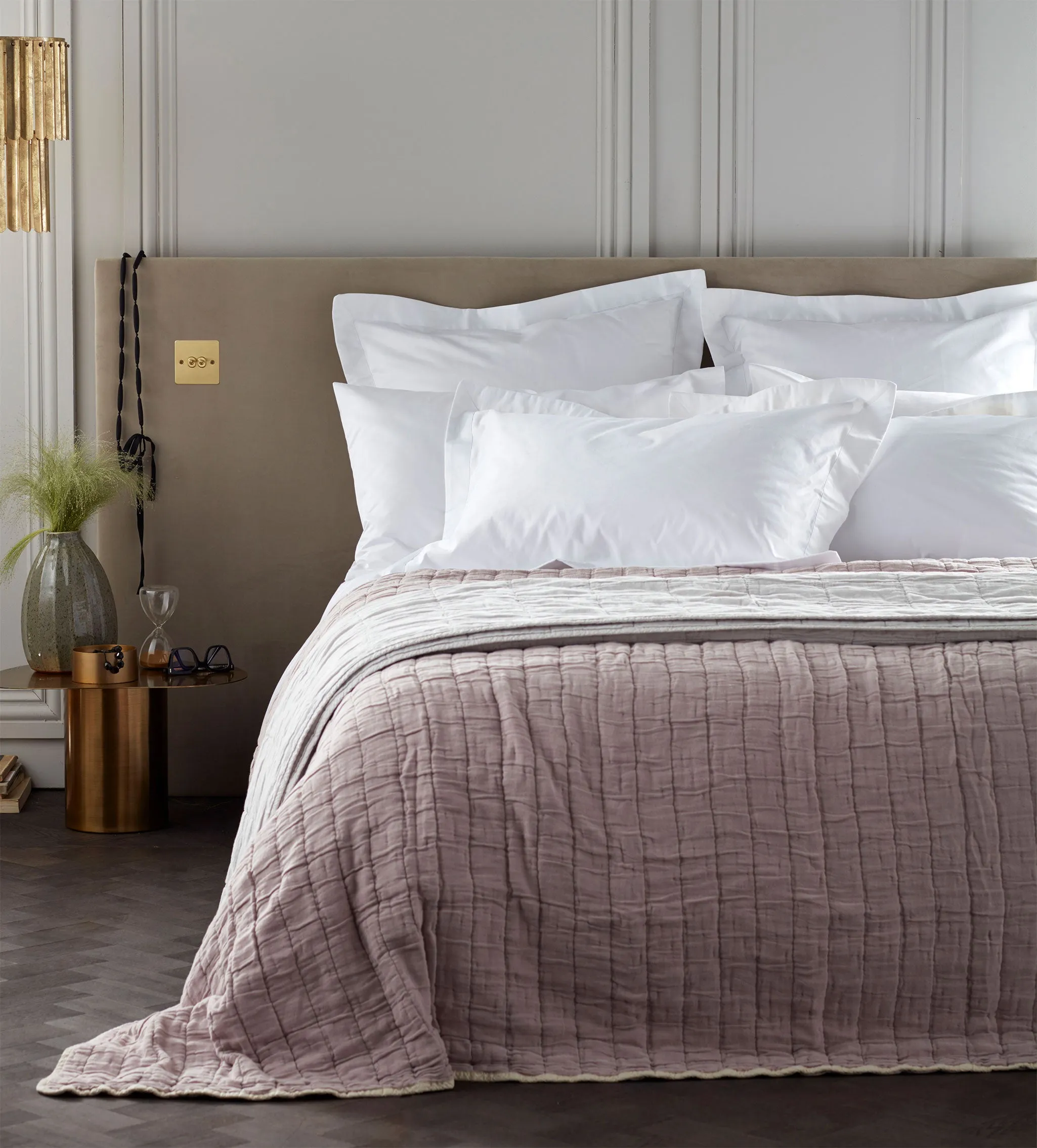 Vintage Rose Vivienne 100% Cotton Quilted Throw